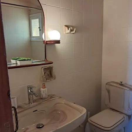 Kostas House Apartment